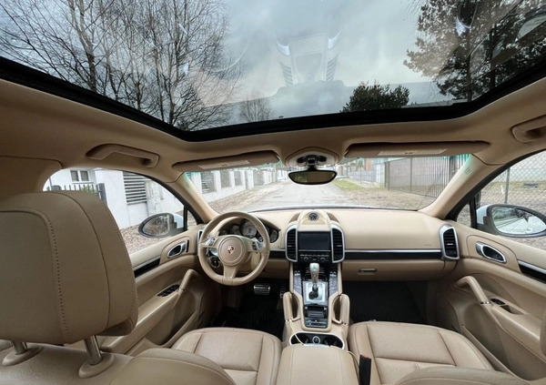 Porsche Cayenne cena 114000 przebieg: 162200, rok produkcji 2014 z Białystok małe 466